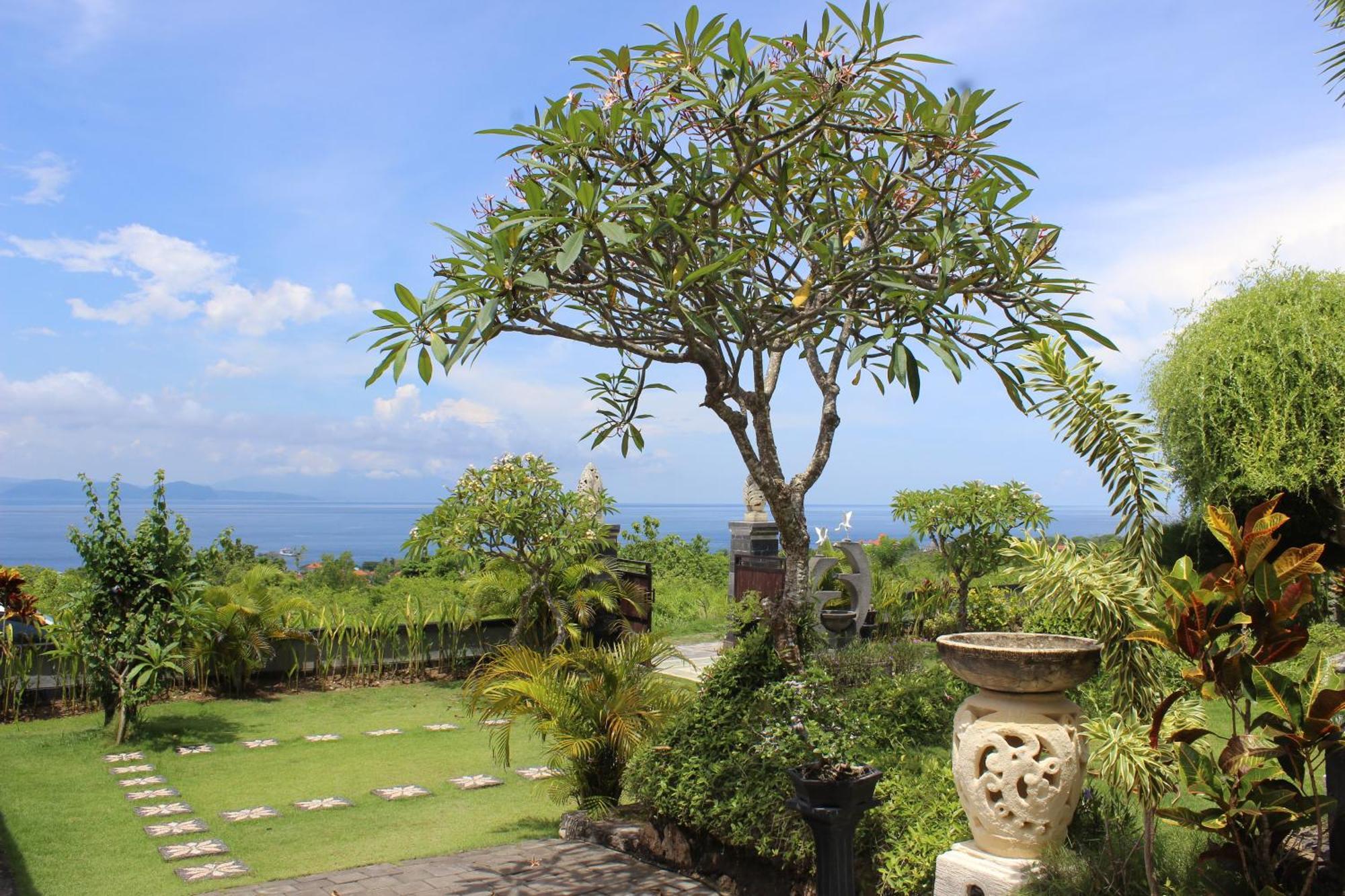 Reynten Hill Batununggul Exterior foto